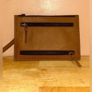 NWTS BOTKIER Coffee Brown Leather Chelsea Clutch With Removable Wristlet Strap.